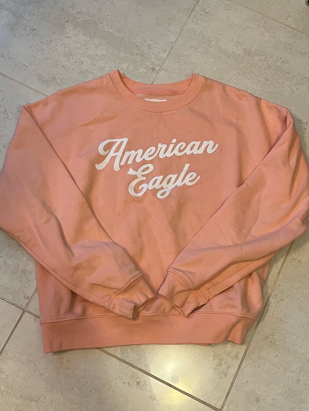 American Eagle Outfitters Women’s Coral Pink Crewneck Sweatshirt